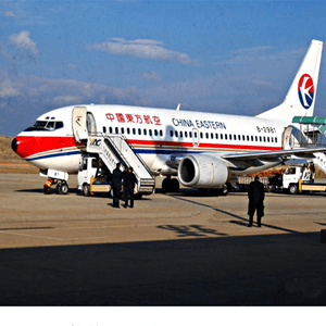 乌兰浩特空运航空快运业稳步发展的原因是什么？